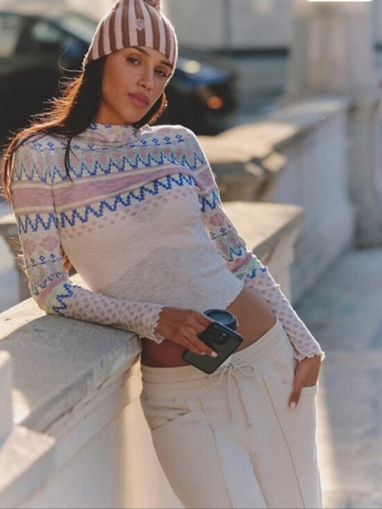 Free People Tops - Free People Breathe Easy Printed Layer.